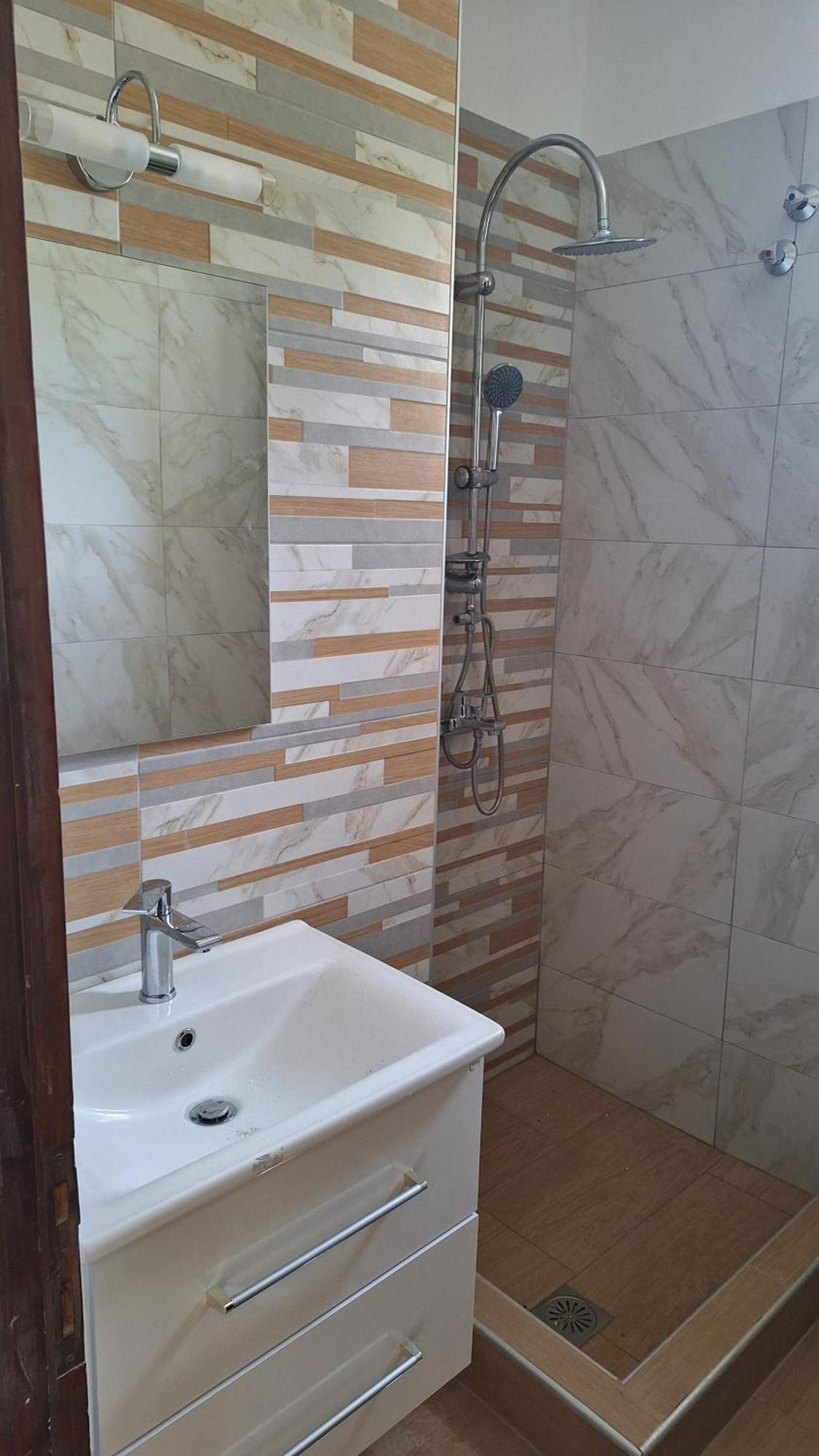 Apartament Litsa