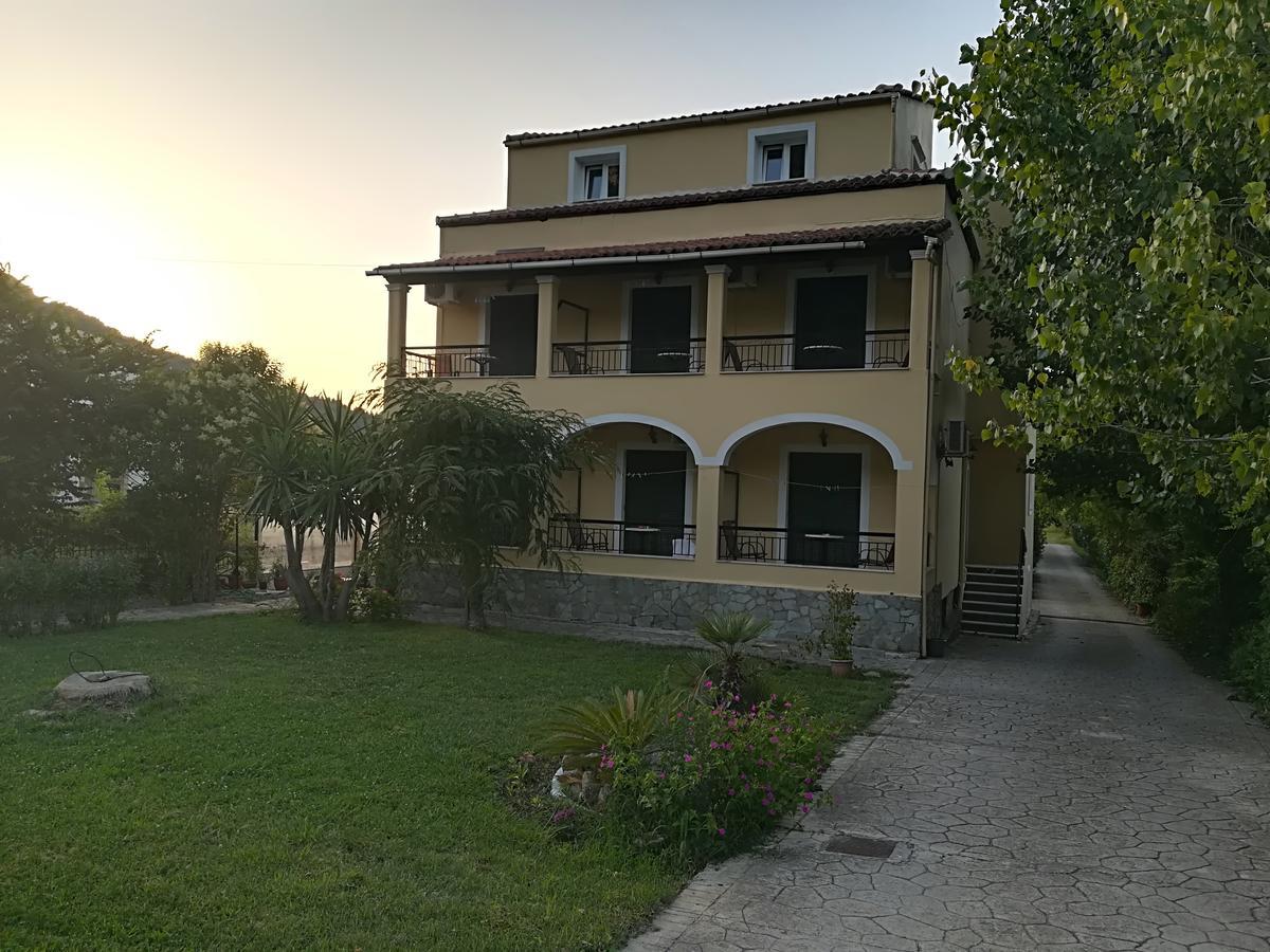 Apartament Litsa *