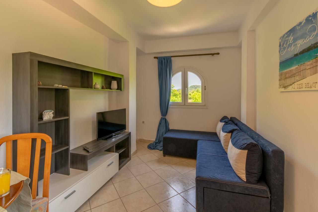 Apartament Litsa