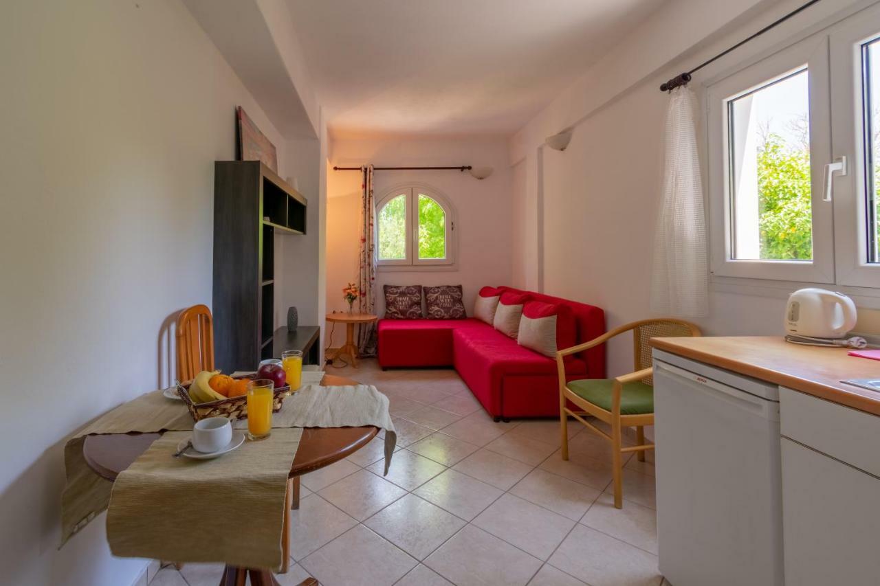 Apartament Litsa *